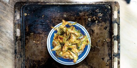 Artisjokchips op ovenplaat