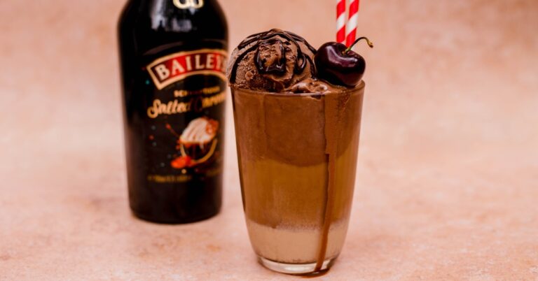 How to: bakken met Baileys (+ twee recepten!)