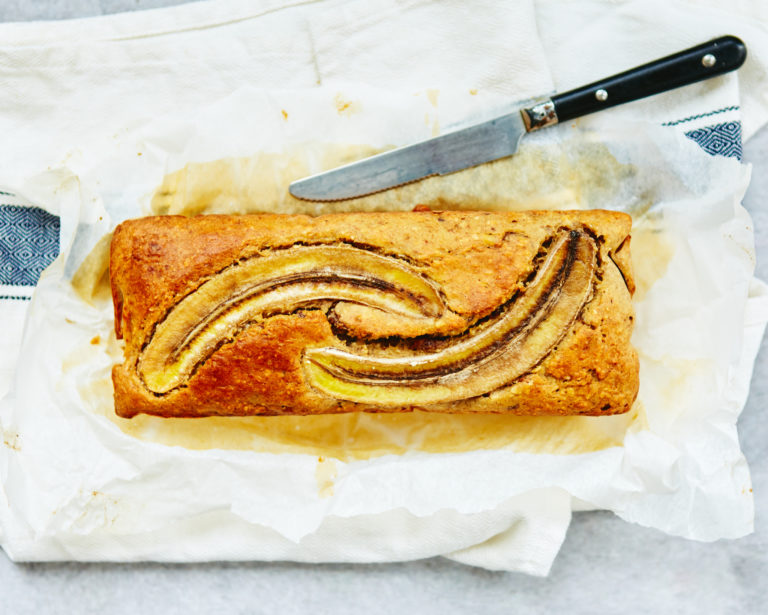 Bananenbrood met walnoten en cranberry