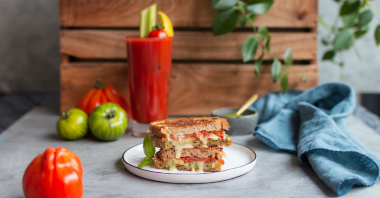 De ultieme brunchtosti voor bij je Bloody Mary