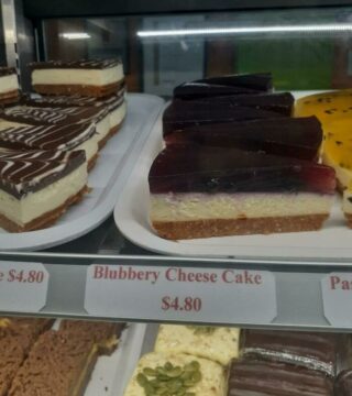 Blubbery cheesecake - blueberry cheesecake