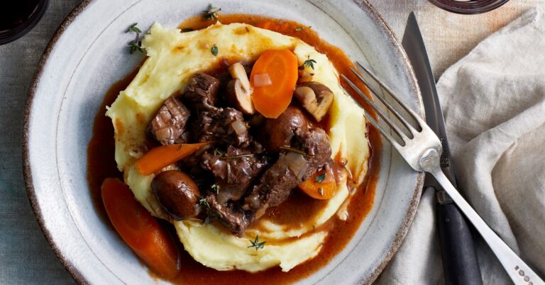 Recept: zo maak je een klassieke BOEUF BOURGUIGNON