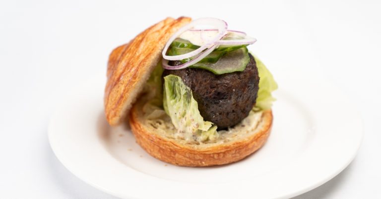 Recept: het beroemde broodje bal van topchef Robert Kranenborg
