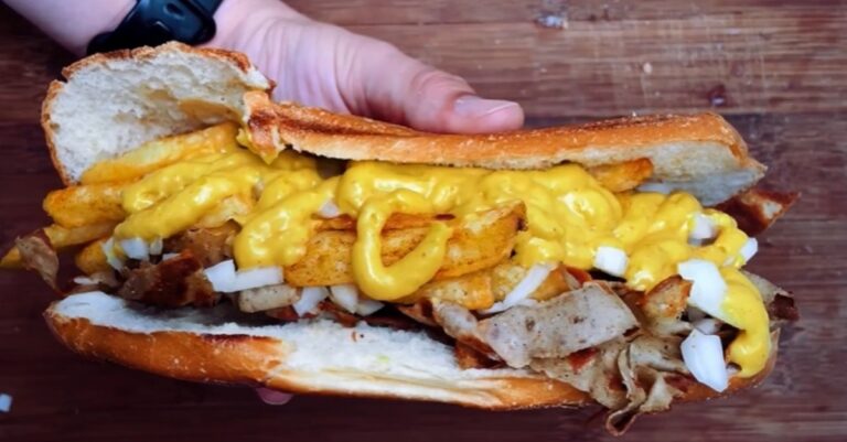 Je nieuwe favo snack: een Hollands broodje döner met frikandel