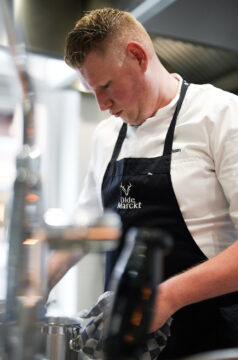 Chef-kok Bram Stoverink van Olde Marckt in Aalten