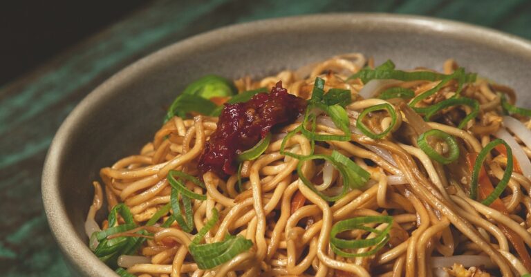 Recept: Chinese bami goreng uit de Chin. Ind.-keuken