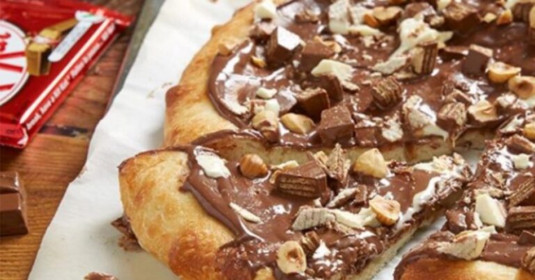 Recept: KitKat chocoladepizza