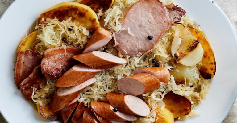 Recept: choucroute garnie met gekonfijte aardappels en mosterd