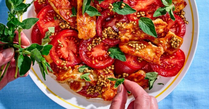 Contrast-Tomatensalade met halloumi (1)