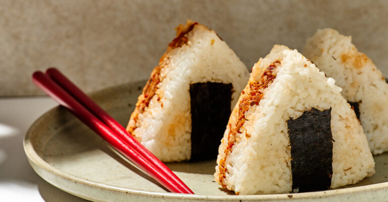 Zo maak je de populaire Koreaanse gimbap