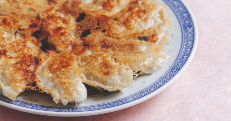 Recept: Dumplings met een knapperig rokje