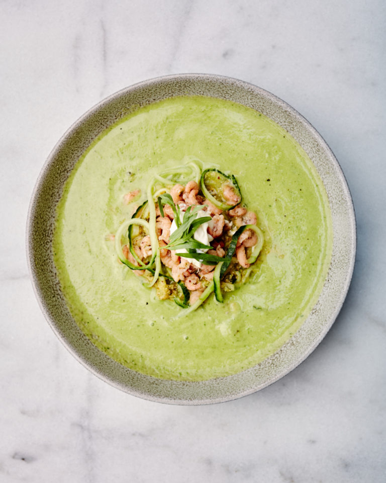Komkommergazpacho met Hollandse garnalen