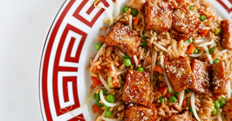 Recept: Gebakken rijst met sticky teriyaki-tofoe