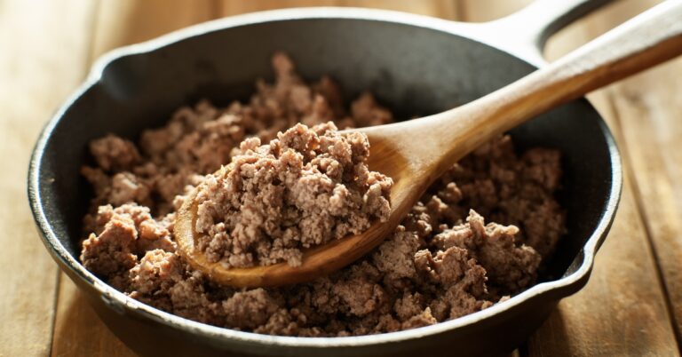 Met deze toptip van chefs bak je je gehakt extra lekker