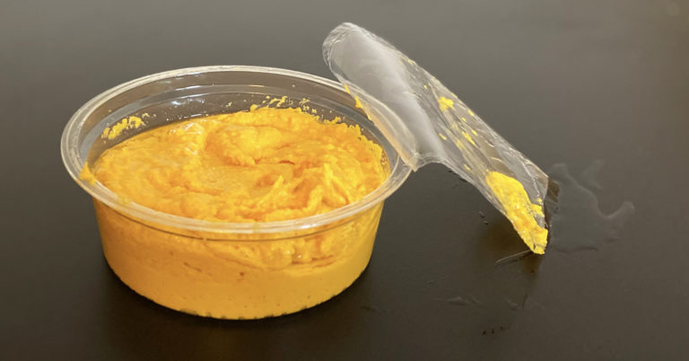 Maak alsjeblieft zelf hummus en laat die supermarktprut staan