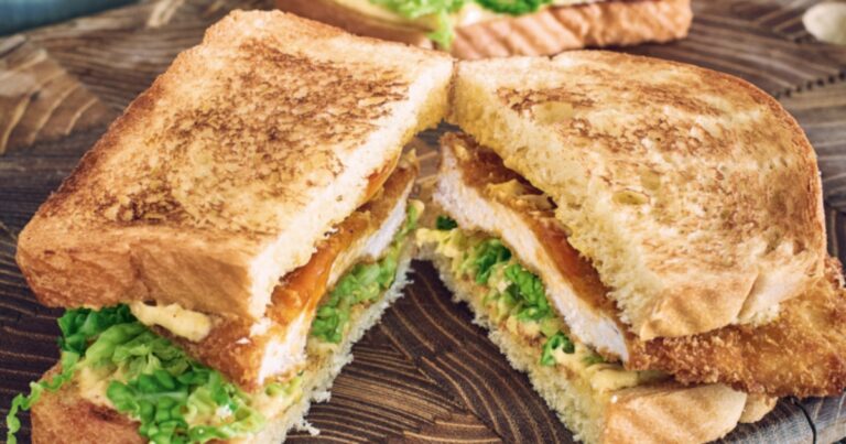 Recept van ’s werelds beroemdste noodlebar Wagamama: kip katsu sando