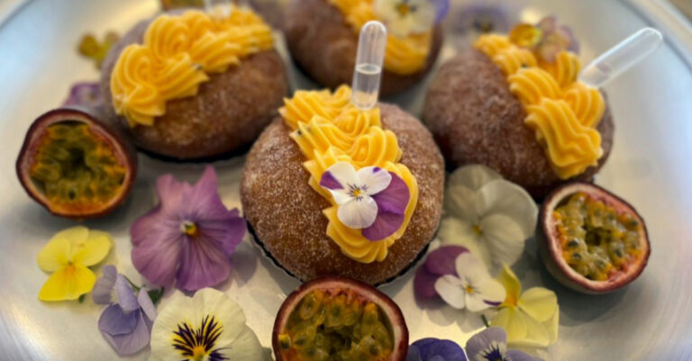 Na de limoncello-oliebol is er nu: de Martini Pornstar-bol