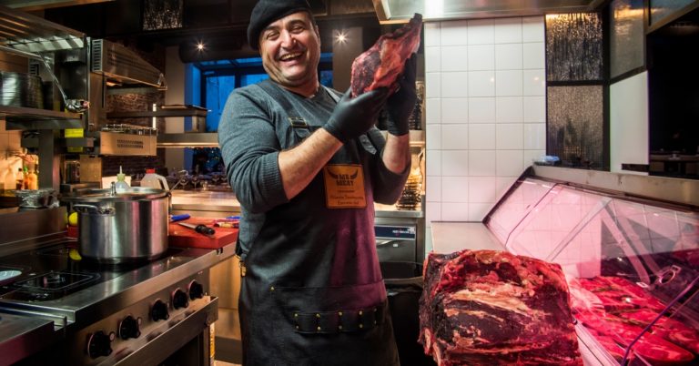 Restaurant Mr. Meat laat je niet in de steak: je kunt nu vlees to-go bestellen