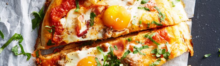 Anti-katerontbijt: ontbijtpizza