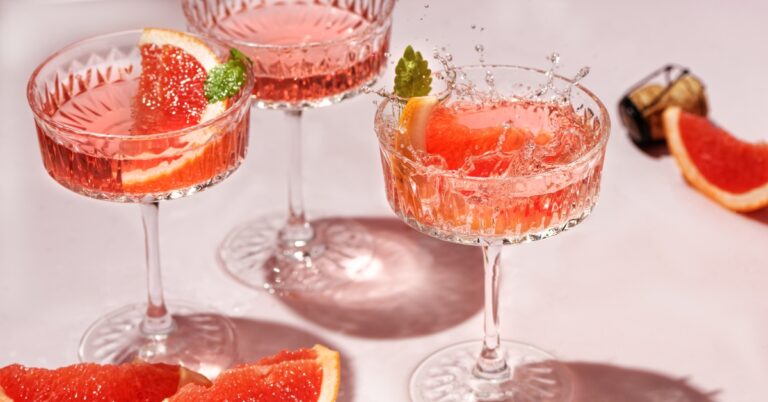 Fever-Tree heeft een nieuwe smaak: Sparkling Pink Grapefruit (+ Paloma cocktail recept)