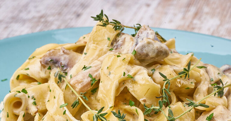 Pasta van zelfgekweekte paddo’s (met recept!)