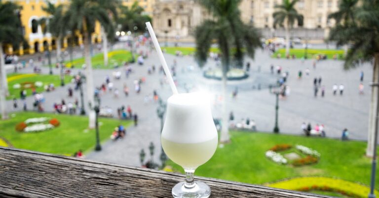 Waarom het een heel goed idee is om een Pisco sour te drinken