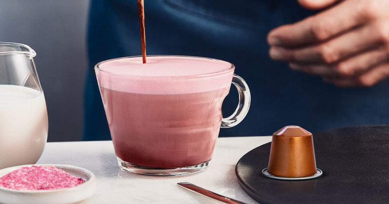 Zo roze, zo lekker, dit wil je: pink cappuccino