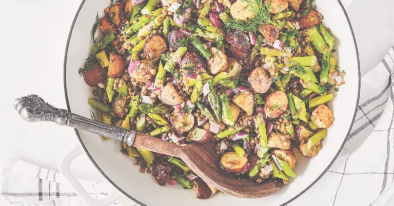 Recept: pittige warme krieltjessalade