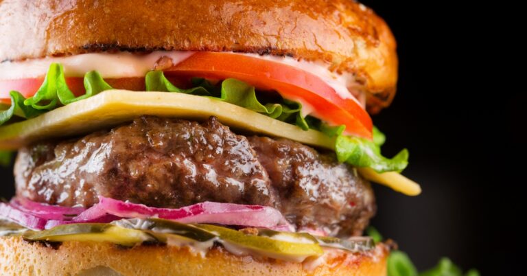 Dit is hét geheime ingrediënt voor de allersappigste burger