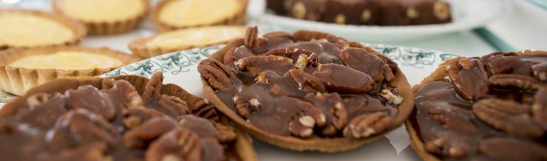 Recept voor de allerlekkerste Pecan-karameltaartjes