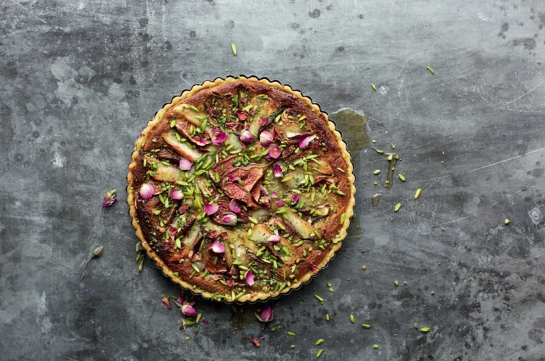 Recept: Vijgentaart met pistache & halloumi