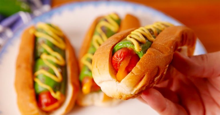 Hot hot hotdog: Jalapeño Popper Dogs