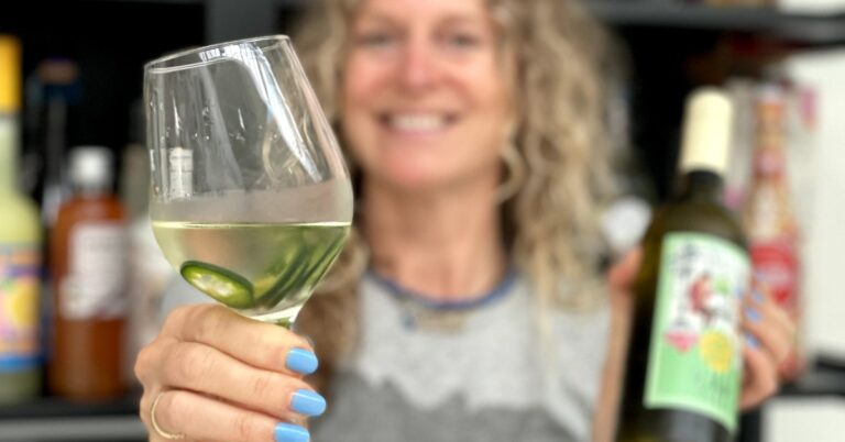 Jalapeño in je wijn: dit is dé zomerse dranktrend van 2025