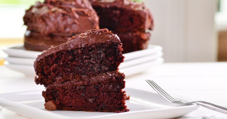 Met dit (bizarre!) geheime ingrediënt krijg je een super smeuïge chocoladecake