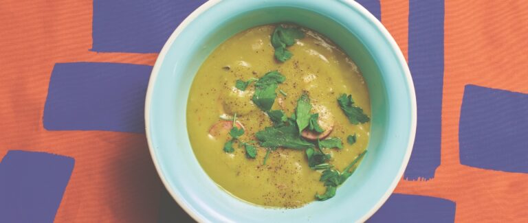 Recept: zo maak je de beroemde snert van sterrenchef Joris Bijdendijk
