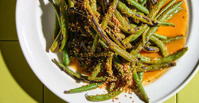 Sperziebonen met miso en knoflook