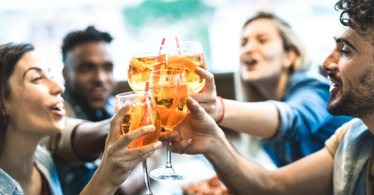 Bizar maar waar: met deze saladedressing maak je een heerlijke Italian Spritz