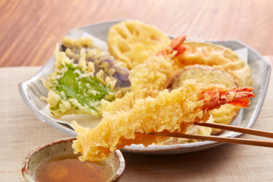 Tempura van garnaal en shiso
