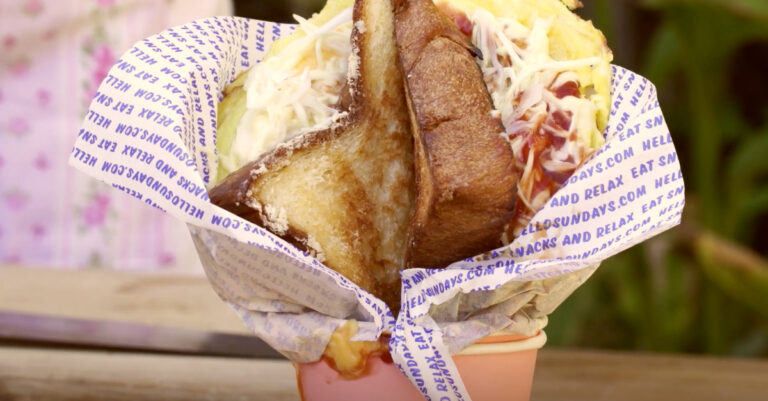 Briljant en giga lekker! Zo maak je een Koreaanse sandwich met ei uit een beker (lekker handig to go!)
