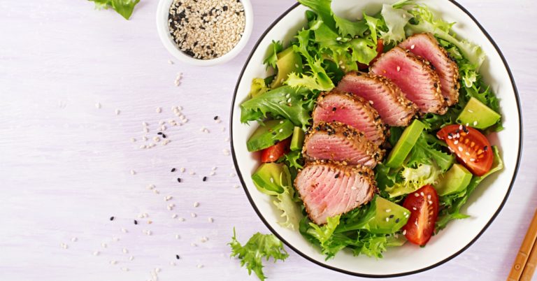 Recept: tonijnsalade met gerookte olijfolie