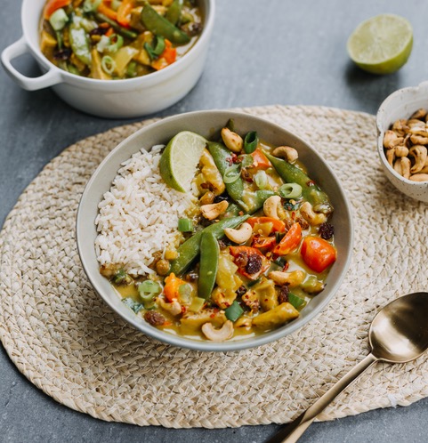 Vegan kip-kerrieschotel