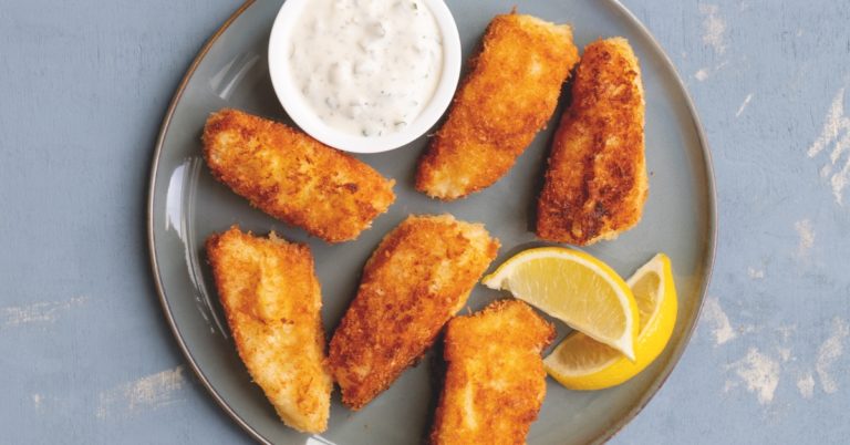 Recept: home made vissticks met ravigottesaus