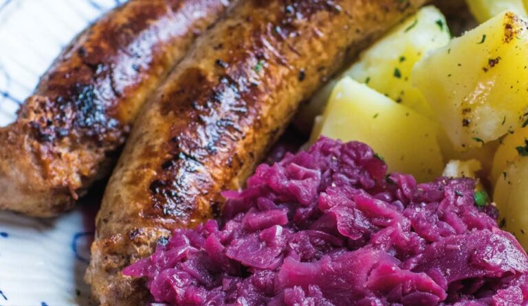 Recept: rode kool met worst zoals oma het maakt