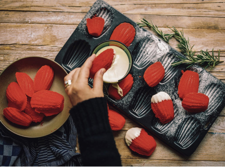Yes! Aardbeienmadeleines!