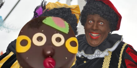 Zwarte Piet met taart