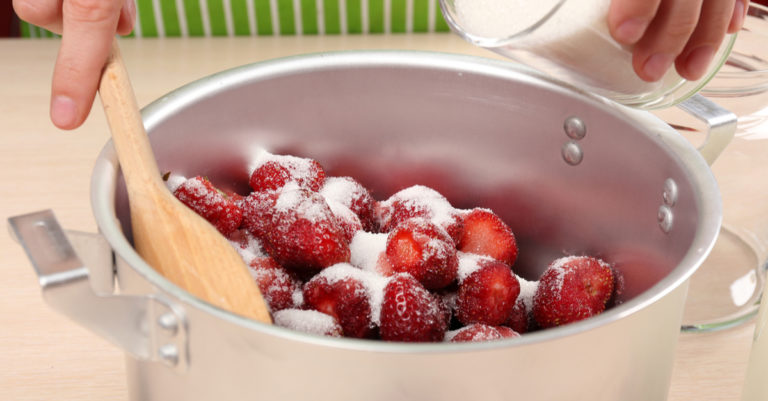 Recept: supermakkelijke aardbeienjam