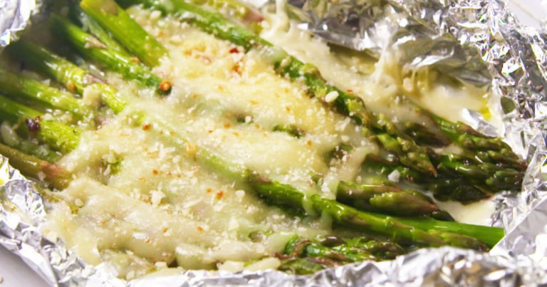 Recept: groene asperges met kaas uit de oven