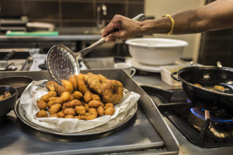 Familierecept: bara’s van sterrenchef Soenil Bahadoer