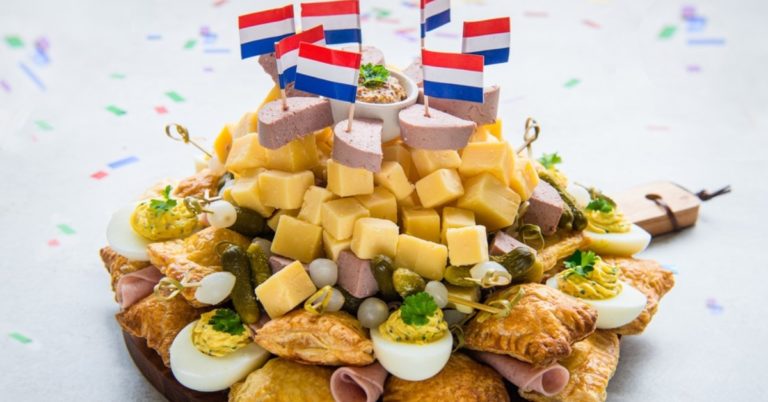 Recept: reuze gezellige borreltaart