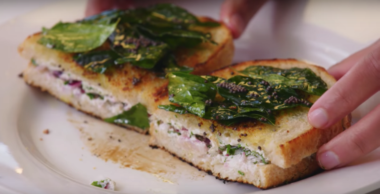De Indiase tosti: dahi toast